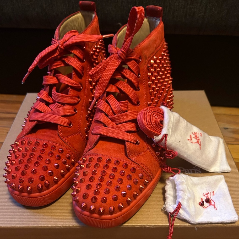 Louis Vuitton Poppy Metal Sneakers - Picture 5 of 9